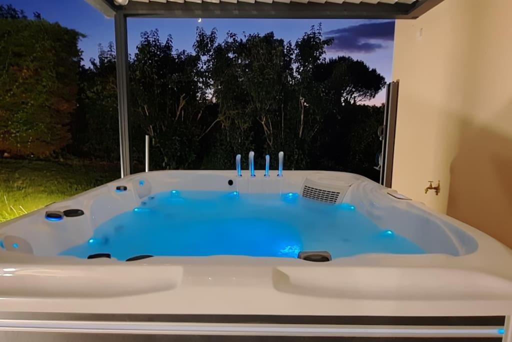 Villa Drome Jacuzzi La Maison D'A Cote Chatuzange-le-Goubet Dış mekan fotoğraf